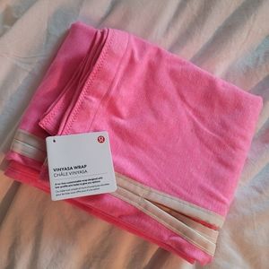 BNWT Lululemon Vinyasa wrap
